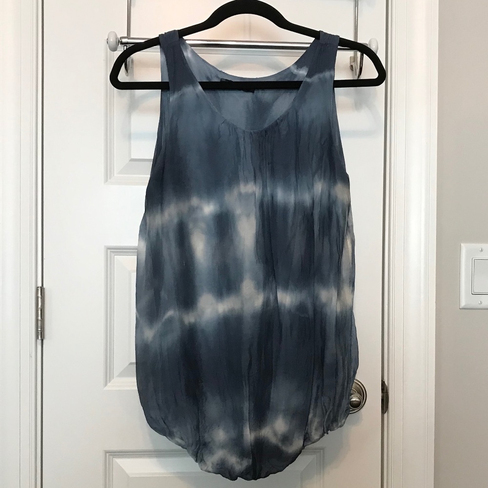 Keysha blue & white tie dye 💯% silk shell tank top (made in Italy) (S)